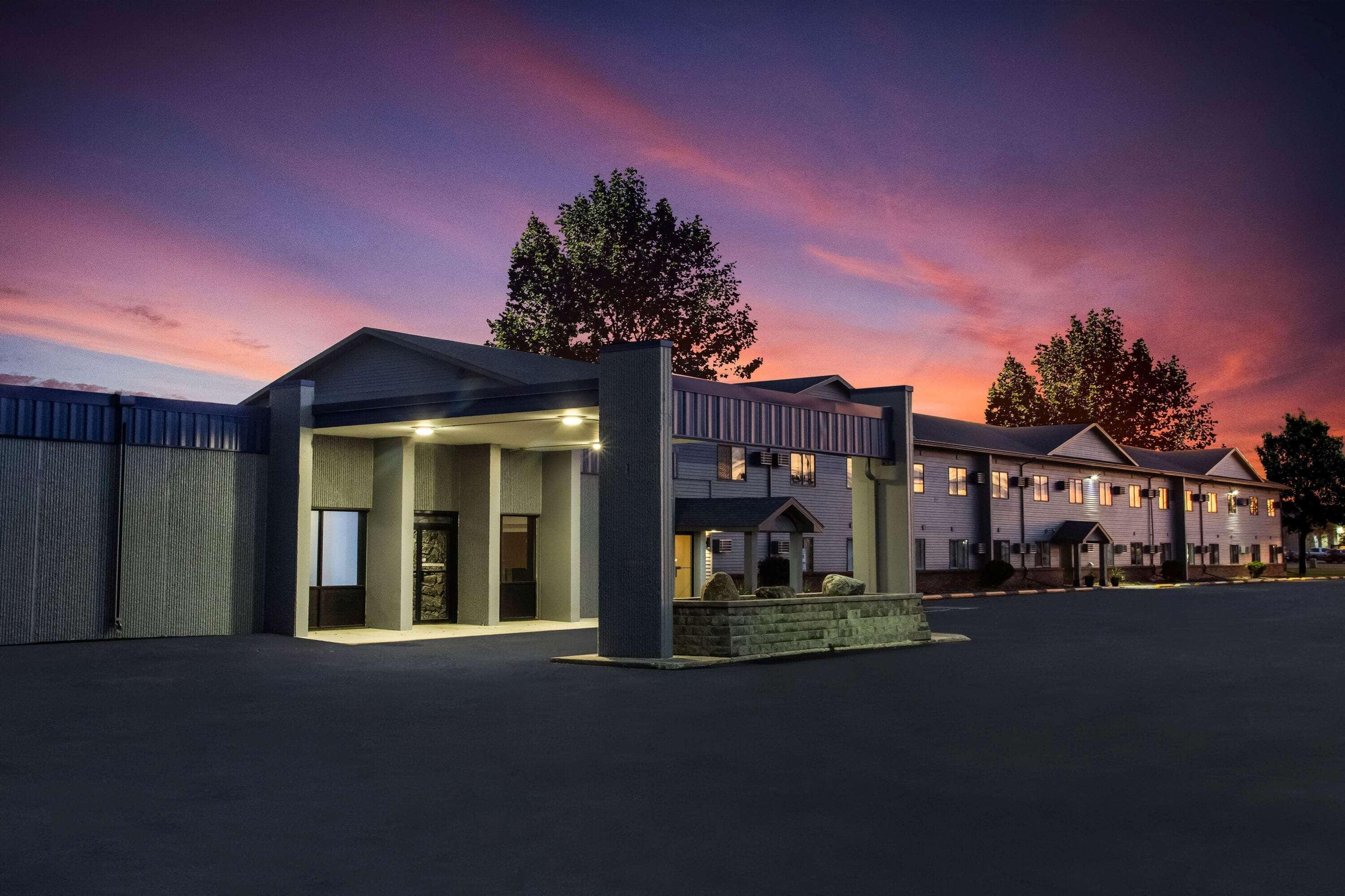 Travelodge By Wyndham Wahpeton Extérieur photo