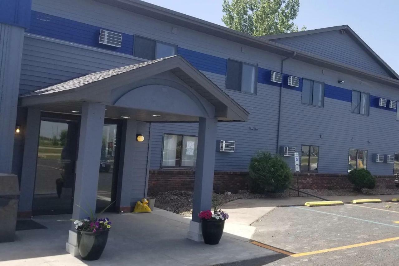 Travelodge By Wyndham Wahpeton Extérieur photo